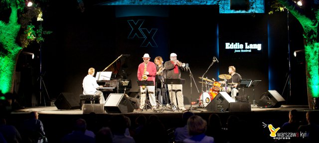warszawa kyiv express stage photo